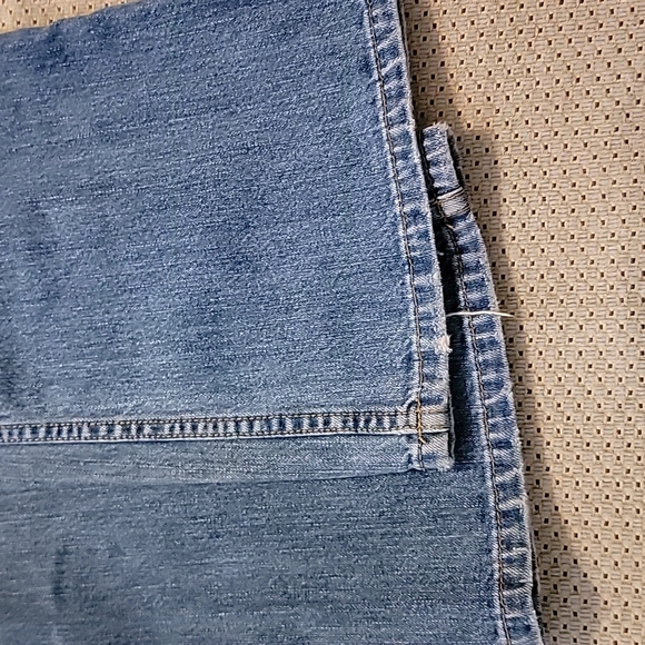 EUC Banana Republic Classic Contoured Bootcut Jeans Size: 4 - Picture 10 of 11